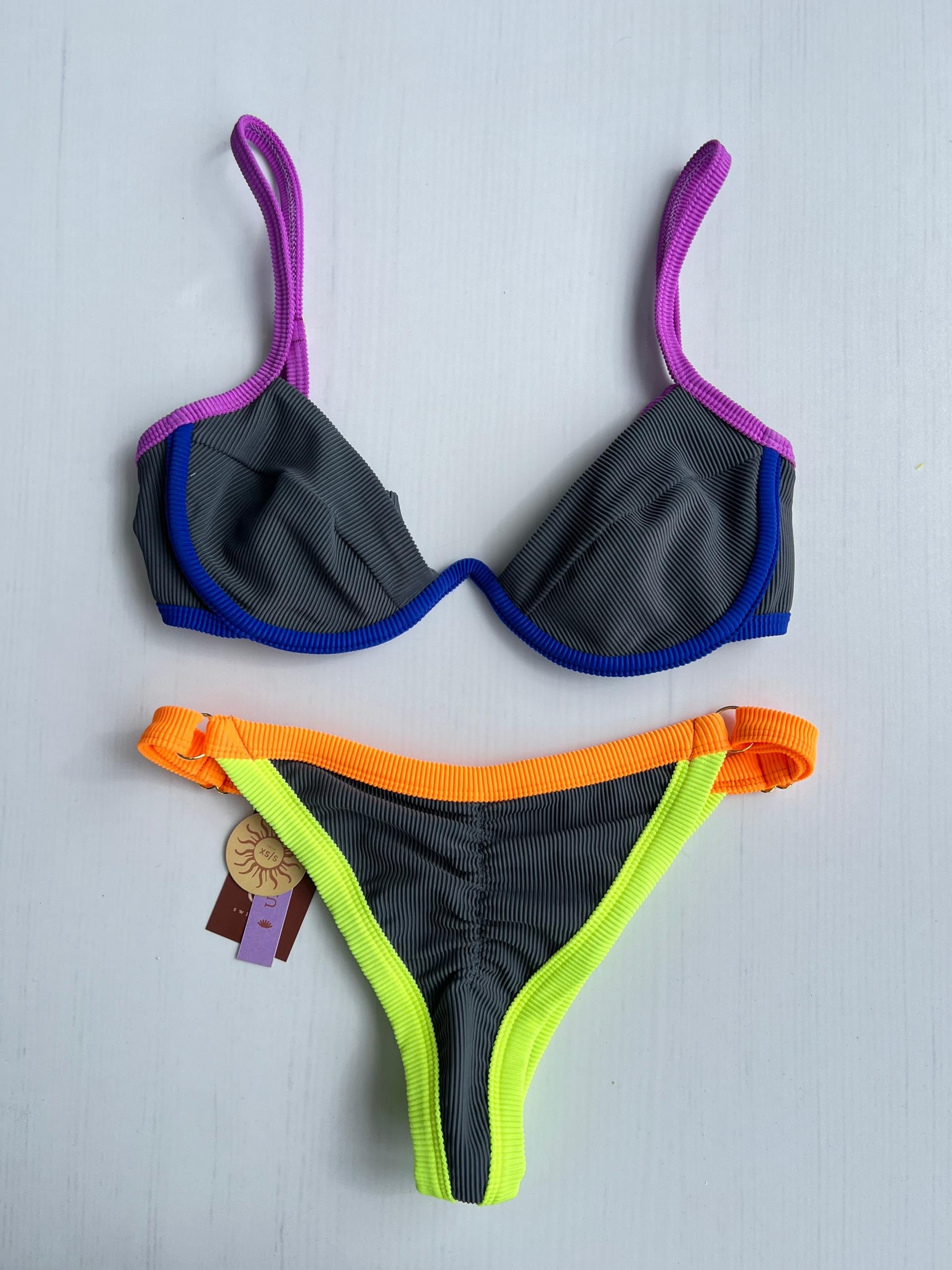 Bikini