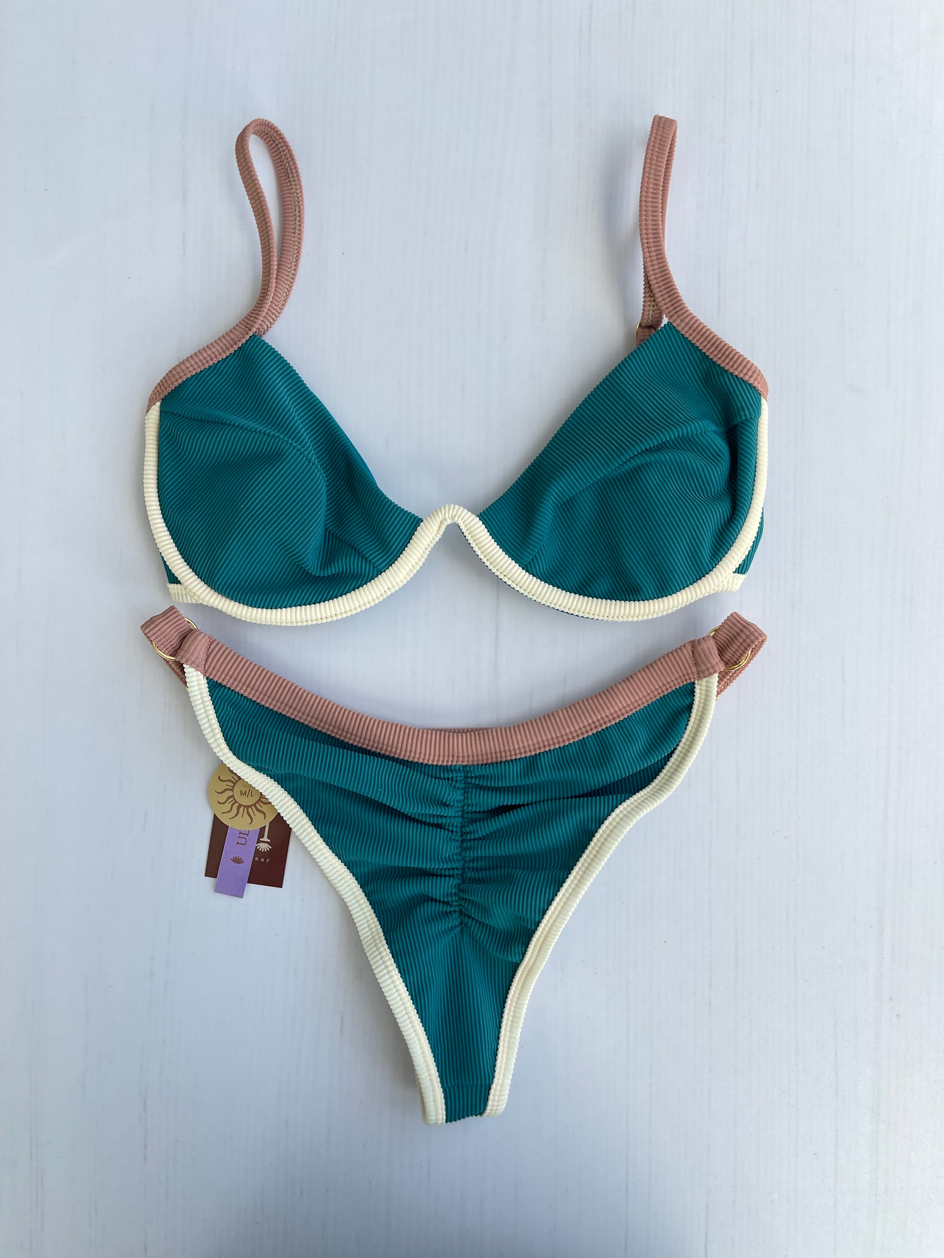 Bikini