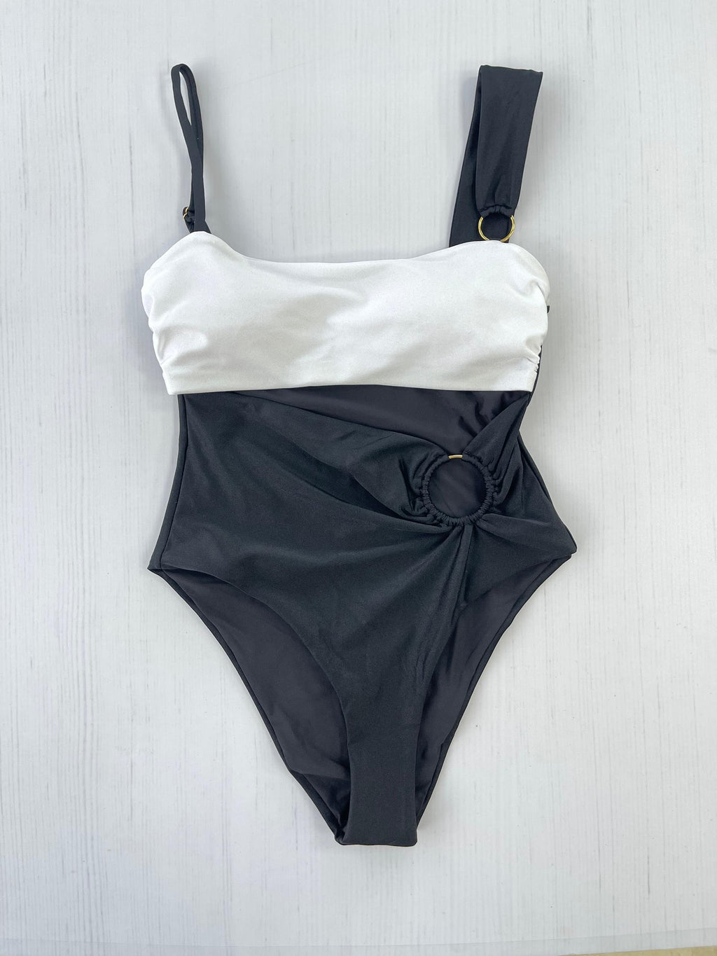 One-Piece